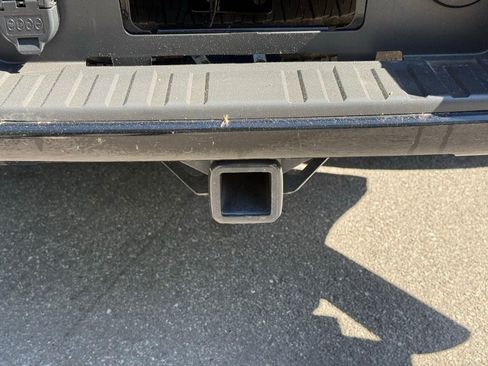 Used 2016 Chevrolet Colorado Z71 image 11