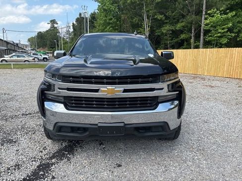 Used 2019 Chevrolet Silverado 1500 LT w/ All-Star Edition AWD/4WD image 2