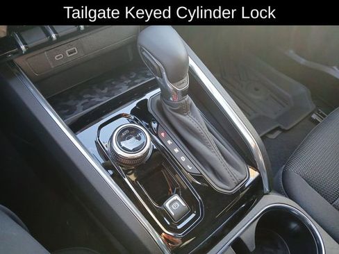 New 2026 GMC Canyon Elevation w/ Convenience Package image 24