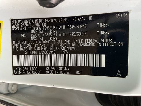 Used 2016 Toyota Highlander XLE w/ Protection Package #3 AWD/4WD image 43
