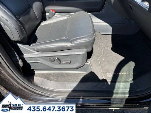 Used 2025 Ford Expedition Max Platinum AWD/4WD image 43
