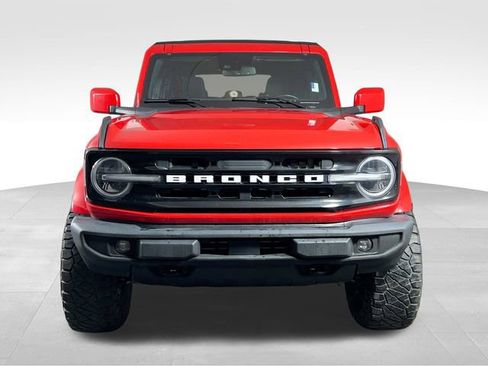 Used 2023 Ford Bronco Outer Banks image 5