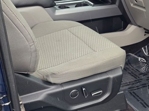 Used 2016 Ford F150 XLT w/ Equipment Group 302A Luxury image 7