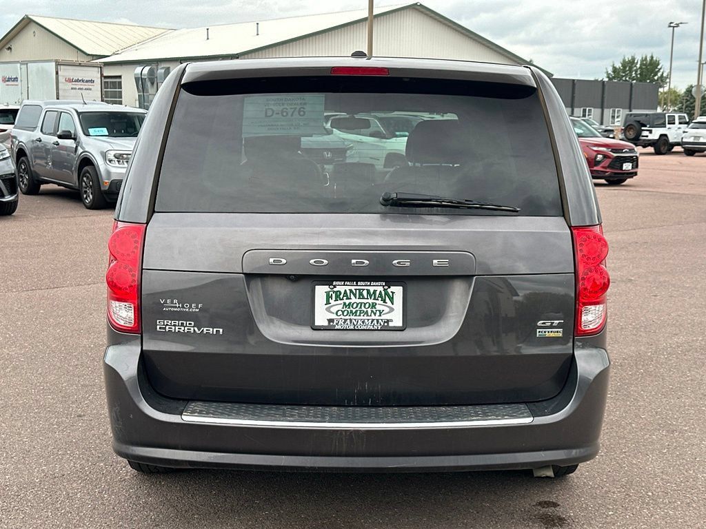 Used 2017 Dodge Grand Caravan GT FWD image 37
