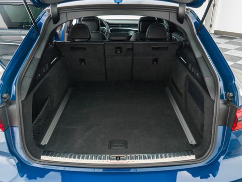 Used 2024 Audi RS 6 performance w/ Black Optic Package image 19