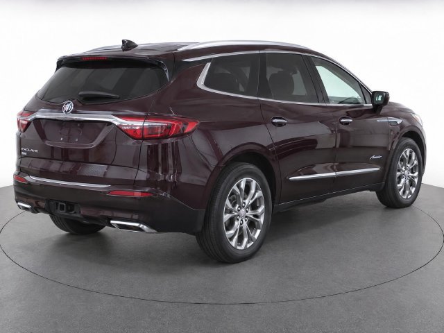Used 2021 Buick Enclave Avenir w/ Avenir Technology Package AWD/4WD image 4