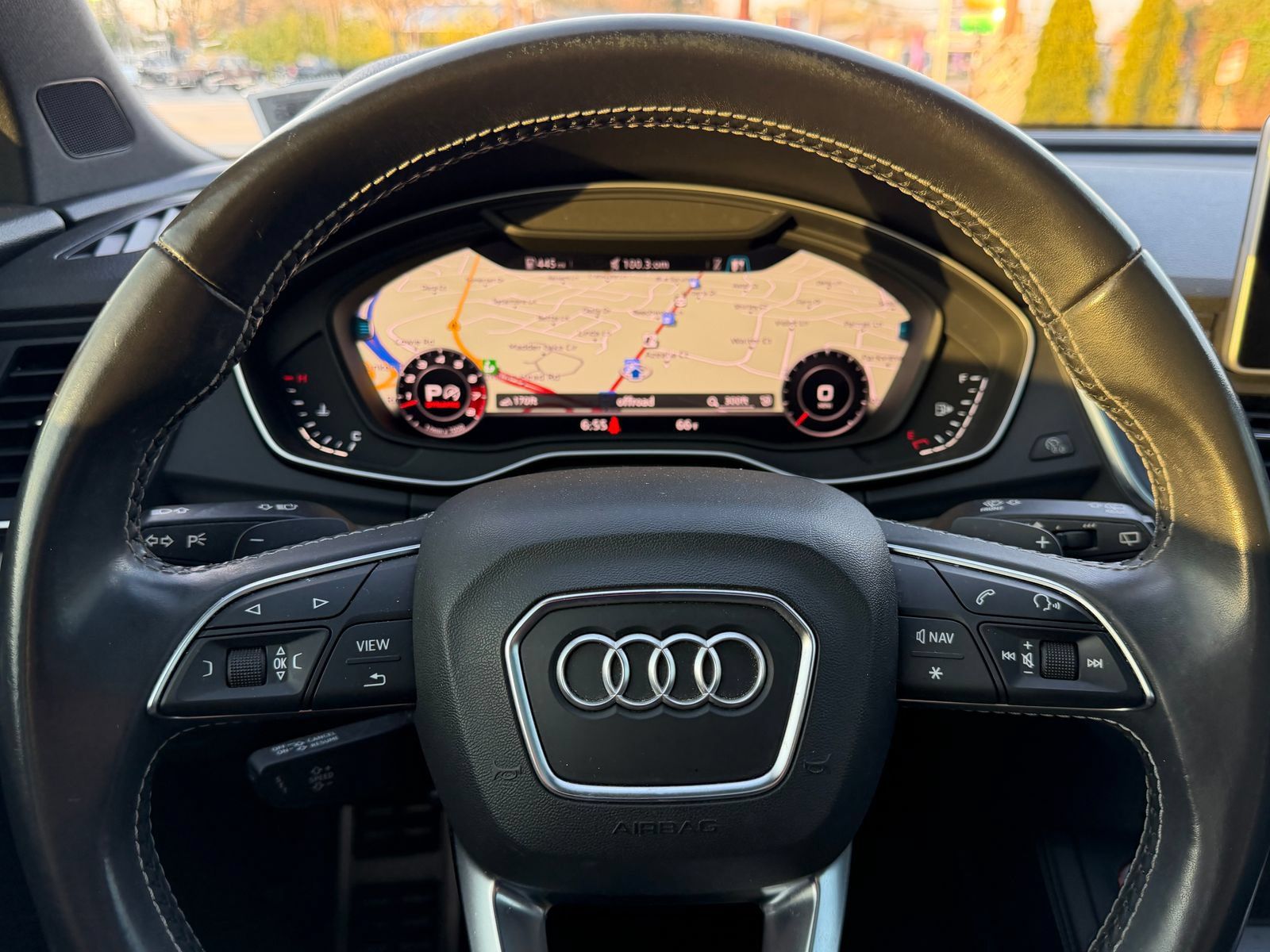 Used 2018 Audi SQ5 Premium Plus w/ Navigation Package AWD/4WD image 31