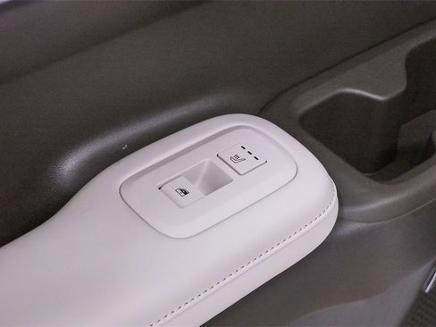 Used 2025 Hyundai Santa Fe Calligraphy image 36