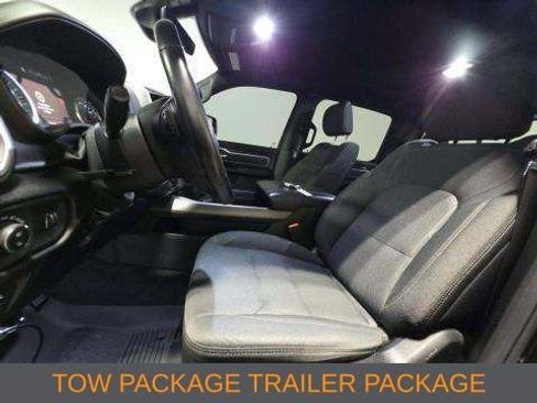Used 2020 RAM 1500 Big Horn AWD/4WD image 3