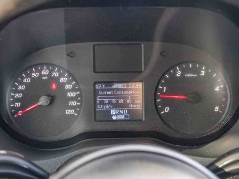 Used 2020 Mercedes-Benz Sprinter 2500 image 23