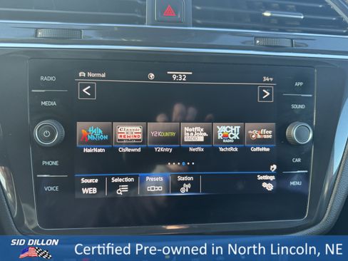 Used 2022 Volkswagen Tiguan SE image 15