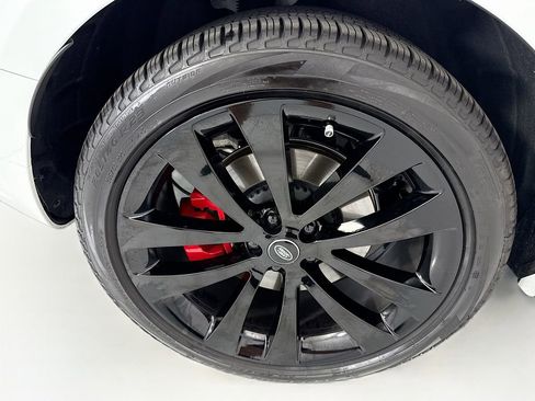 Used 2025 Land Rover Range Rover Sport Dynamic SE AWD/4WD image 32