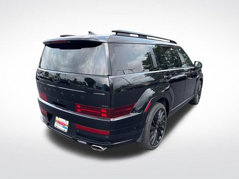 Used 2025 Hyundai Santa Fe Calligraphy AWD/4WD image 5