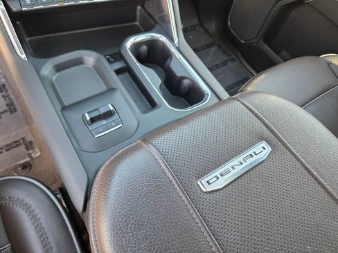 Certified 2024 GMC Sierra 2500 Denali w/ Denali Reserve Package AWD/4WD image 27