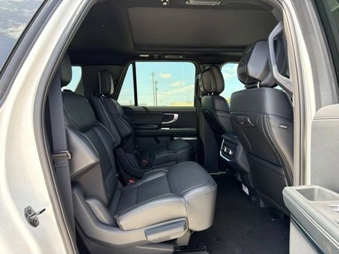 New 2026 Ford Expedition Max Platinum w/ Stealth Appearance Package AWD/4WD image 26
