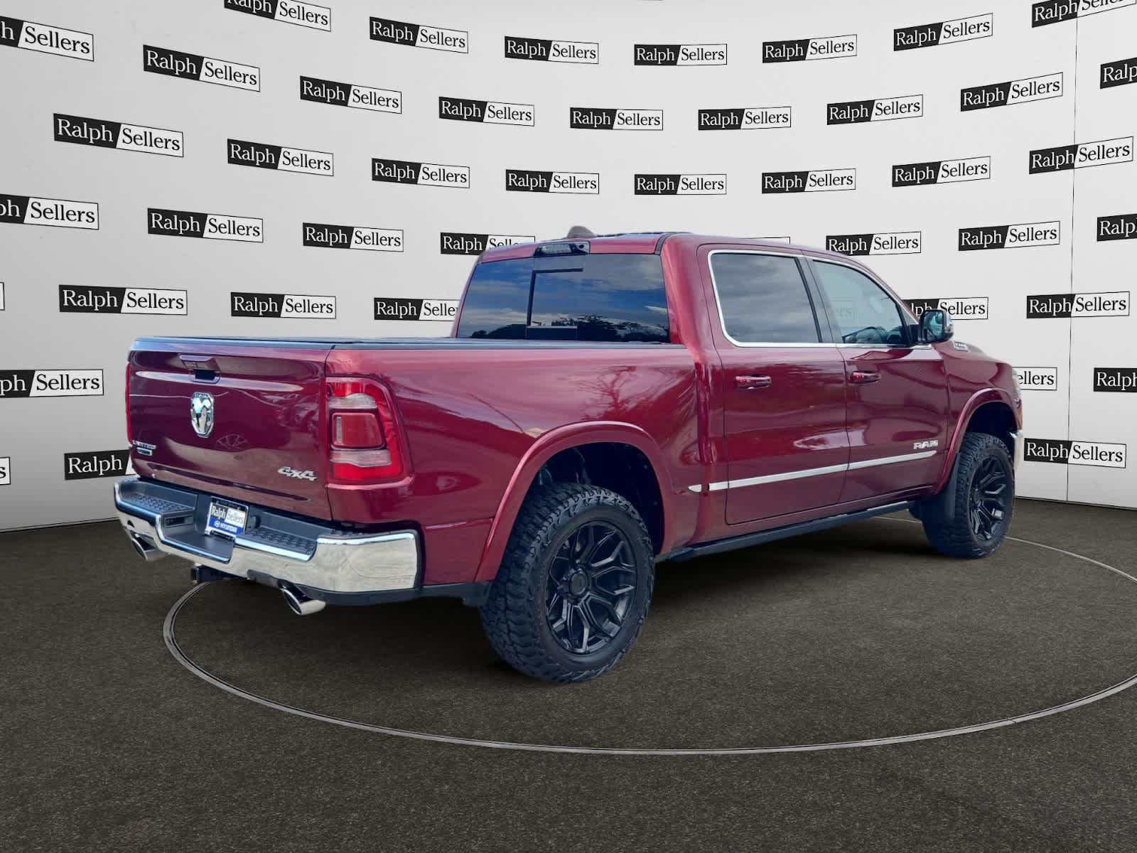 Used 2023 RAM 1500 Limited AWD/4WD image 5
