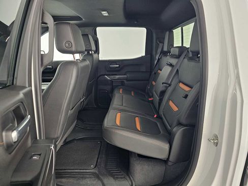 Used 2021 GMC Sierra 1500 AT4 w/ AT4 Premium Package image 16