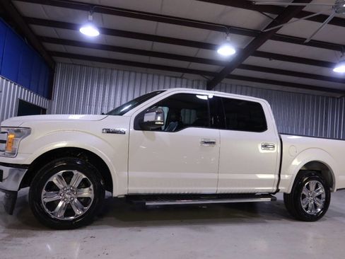 Used 2018 Ford F150 Lariat image 1