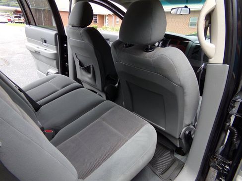 Used 2006 Dodge Durango SLT w/ Trailer Tow Group AWD/4WD image 19