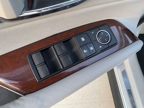 Used 2011 Lexus RX 350 2WD w/ Premium Pkg image 10