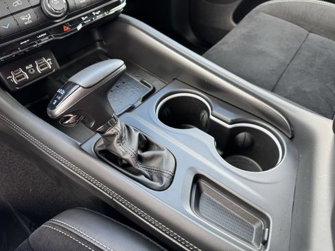 Used 2025 Dodge Durango SRT Hellcat w/ Black Package image 30