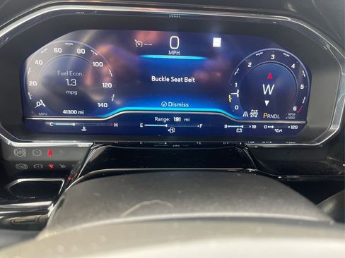 Used 2023 Chevrolet Silverado 1500 LT w/ Convenience Package II image 16