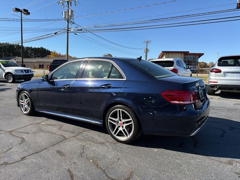 Used 2014 Mercedes-Benz E 350 4MATIC Sedan image 3