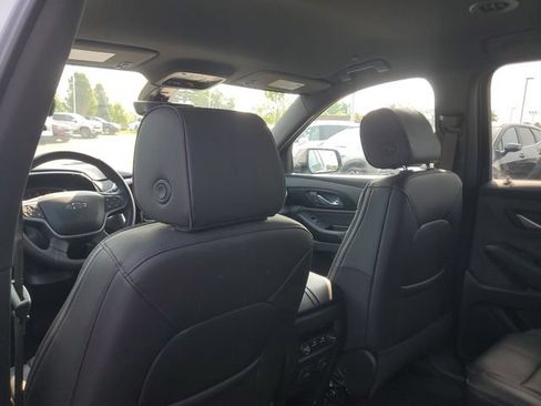 Certified 2023 Chevrolet Traverse RS AWD/4WD image 12