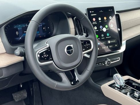 New 2026 Volvo XC90 B6 Plus w/ Protection Package Premier image 15