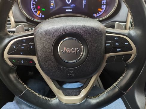 Used 2017 Jeep Grand Cherokee Limited AWD/4WD image 20