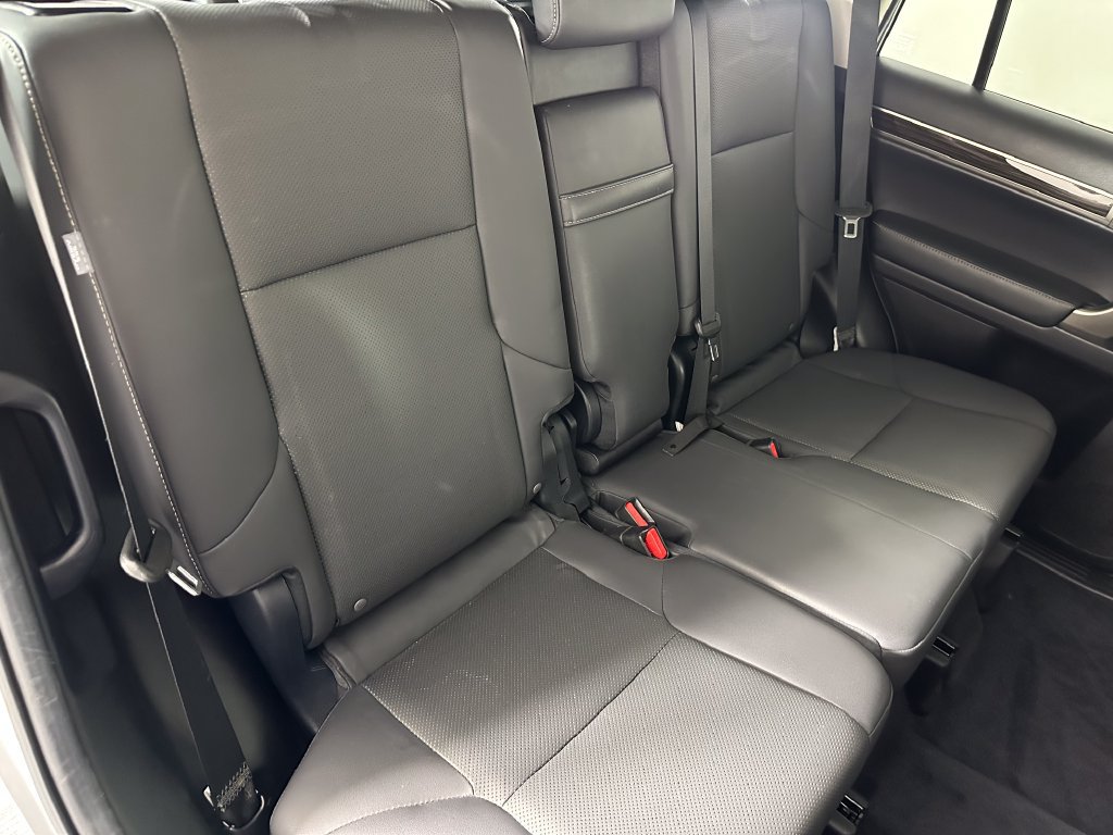 Used 2015 Lexus GX 460 AWD/4WD image 29