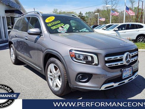 Used 2021 Mercedes-Benz GLB 250 4MATIC image 1