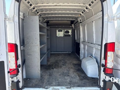 Used 2023 RAM ProMaster 2500 FWD image 8