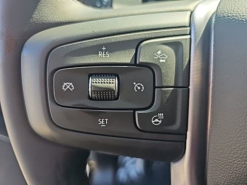 New 2026 GMC Sierra 1500 SLT image 20