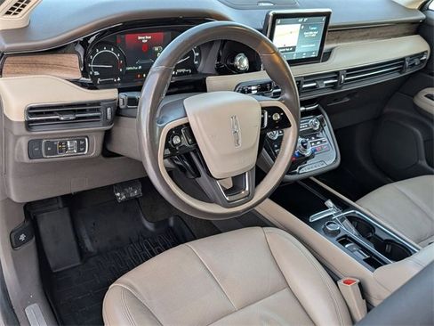 Used 2020 Lincoln Corsair Reserve w/ Elements Package image 11