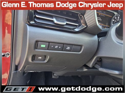 Used 2024 Nissan Sentra SR w/ SR Premium Package FWD image 20