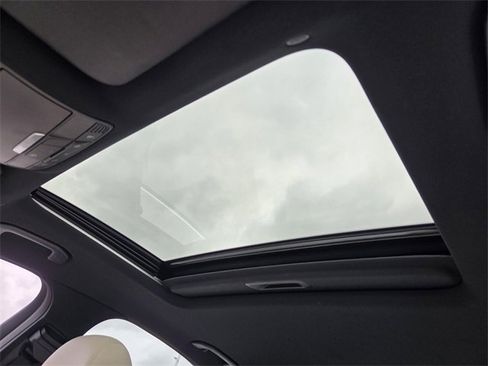 Used 2023 Mercedes-Benz E 350 E 350 image 17