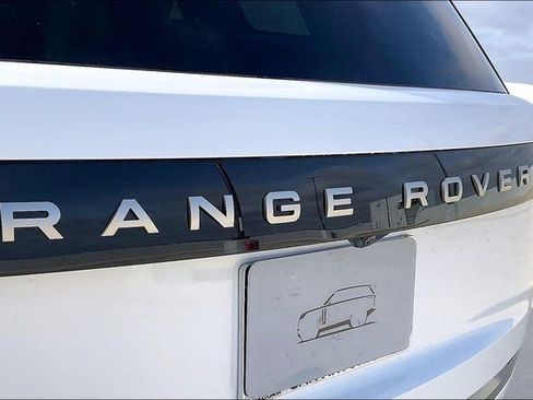 New 2026 Land Rover Range Rover SE image 9