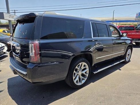 Used 2019 GMC Yukon XL Denali w/ Denali Ultimate Package AWD/4WD image 22