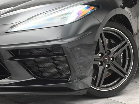 Used 2024 Chevrolet Corvette Stingray Preferred Conv w/ Z51 Performance Package RWD image 2