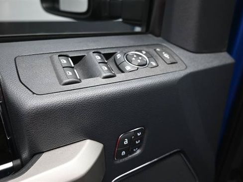 Used 2022 Ford F250 Lariat w/ Lariat Ultimate Package AWD/4WD image 6
