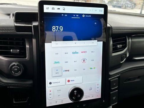 Used 2024 Ford F150 Lightning Flash image 29