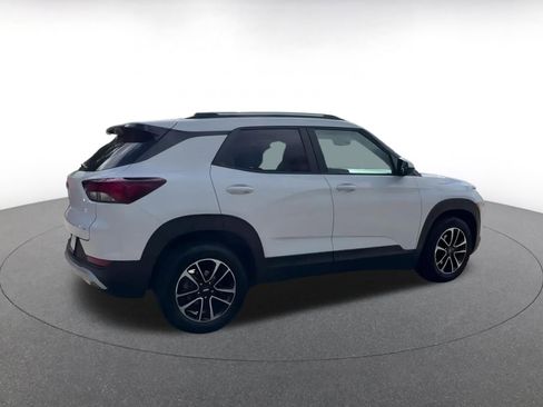 Used 2025 Chevrolet TrailBlazer LT image 15