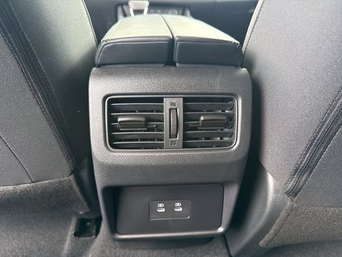 New 2026 Nissan Rogue SV AWD/4WD image 31