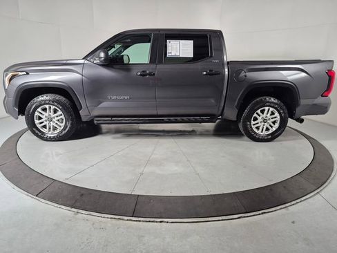 Used 2025 Toyota Tundra SR5 AWD/4WD image 2