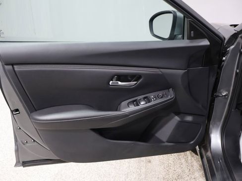 Used 2024 Nissan Sentra SV image 13