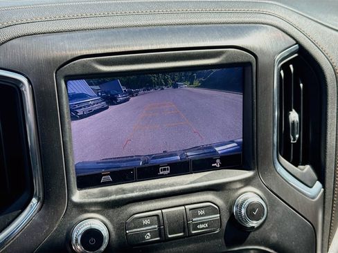 Used 2021 GMC Sierra 1500 AT4 AWD/4WD image 14