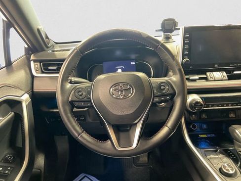 Used 2022 Toyota RAV4 XSE image 13