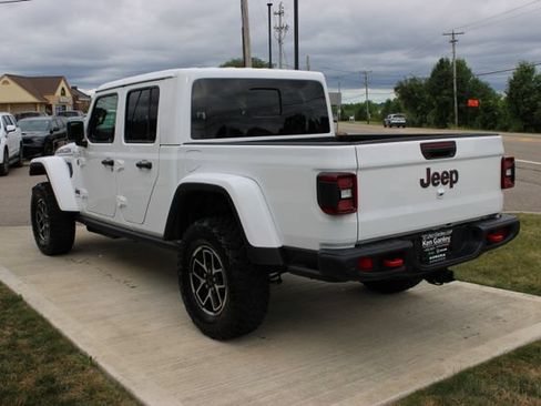 Used 2026 Jeep Gladiator Rubicon AWD/4WD image 33