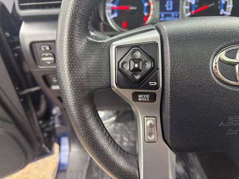 Used 2019 Toyota 4Runner Limited AWD/4WD image 12